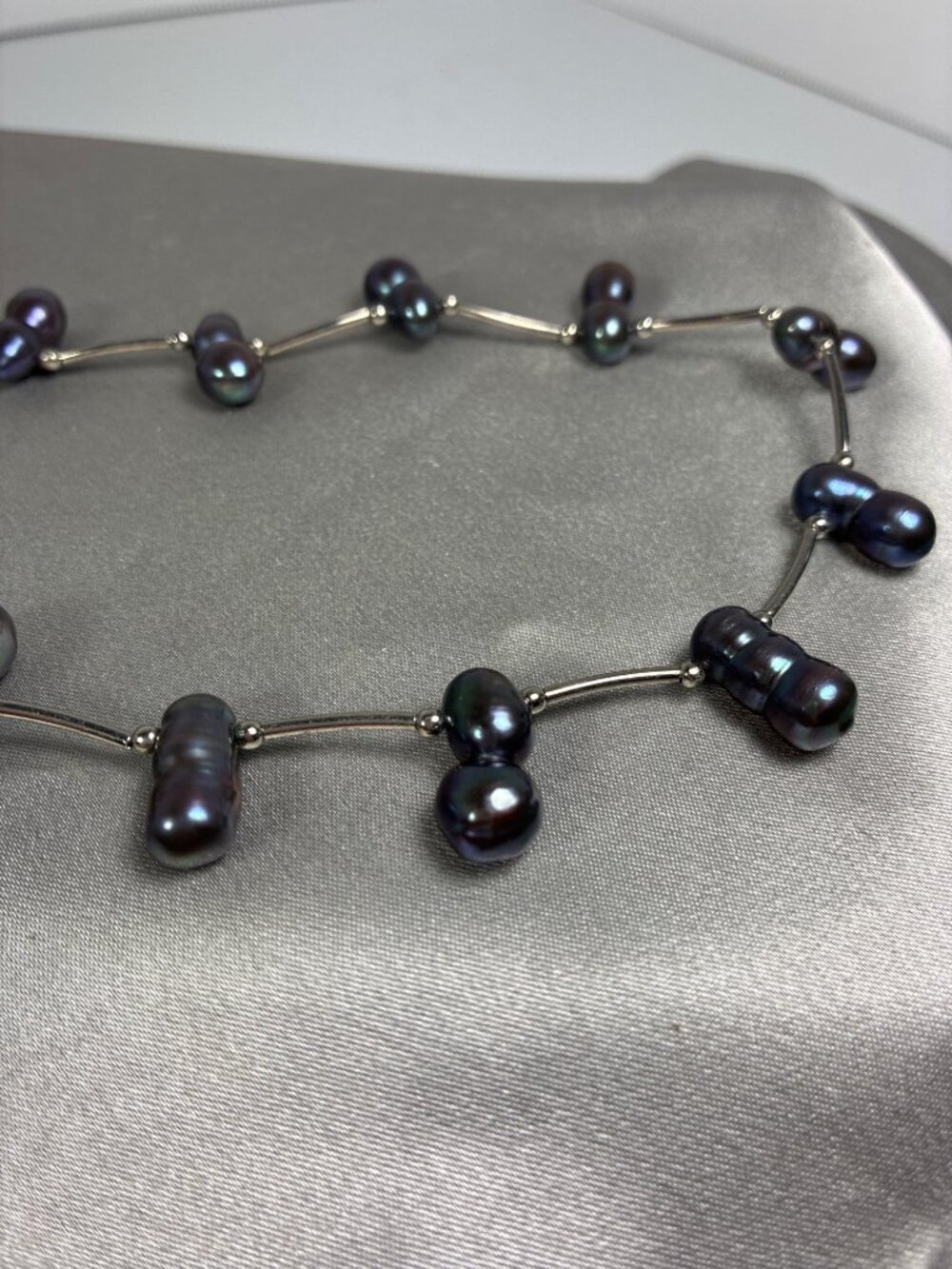 Vintage Black Freshwater Pearl Necklace Peacock Iridescent Baroque Pearls 16 Inc - Picture 6 of 7
